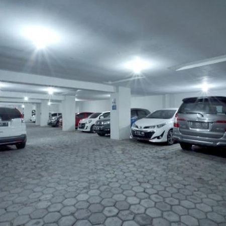 D'Paragon Bukit Sari Semarang Buitenkant foto